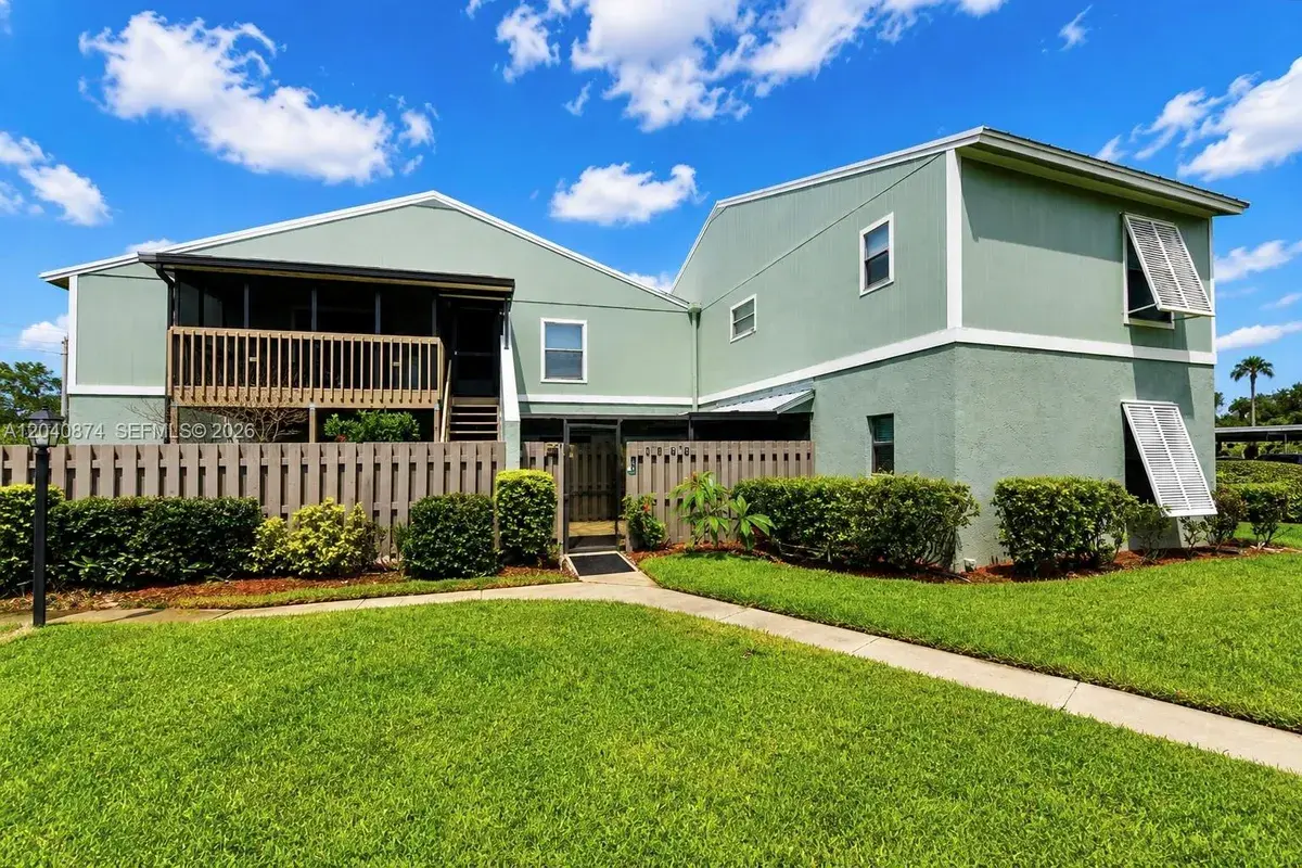 1188 Breezy Way # 6D, Sebastian FL 32958