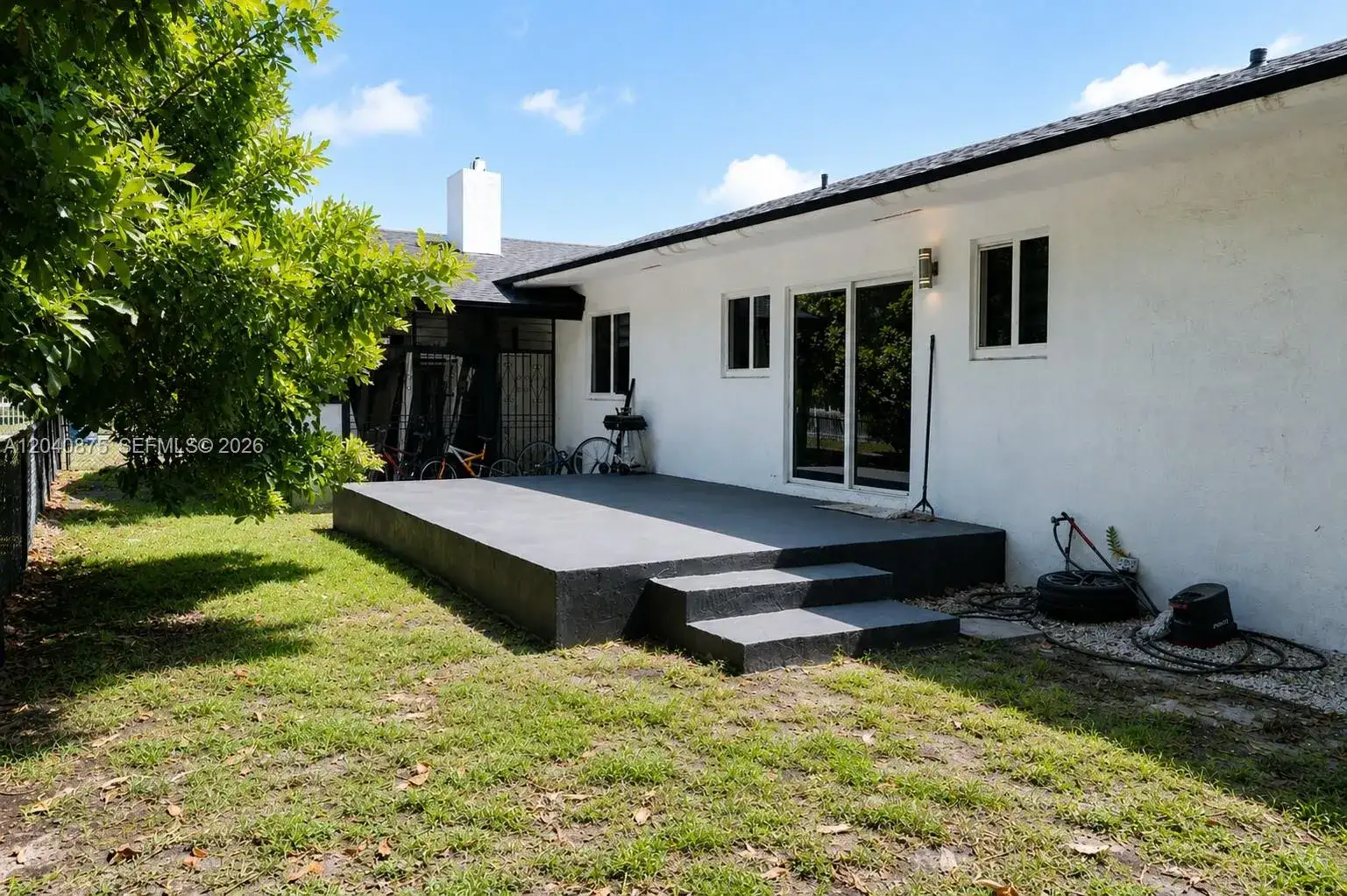 1860 NW 81st St, Miami FL 33147 photo 3