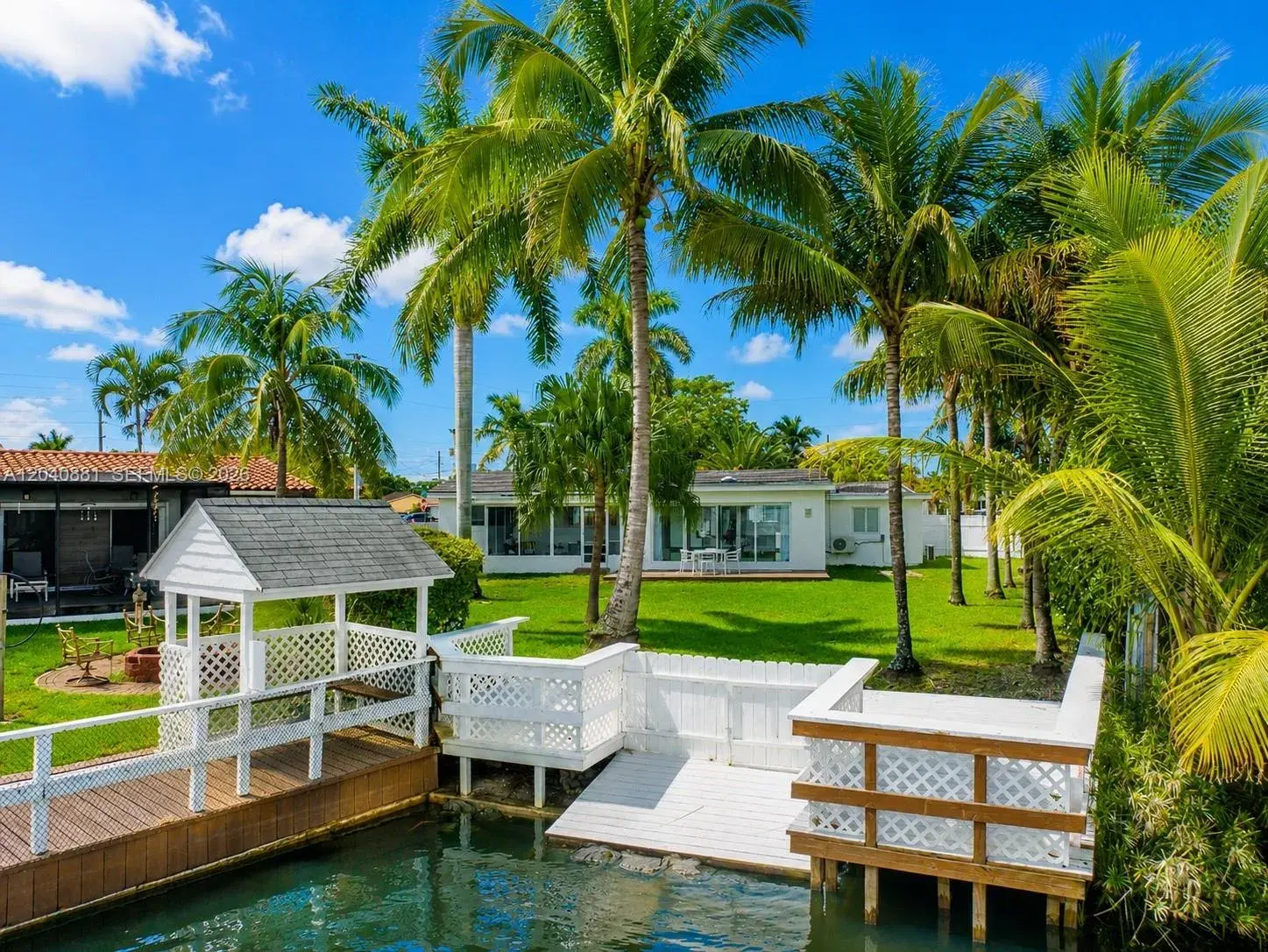 2531 NE 209th Ter, Aventura FL 33180
