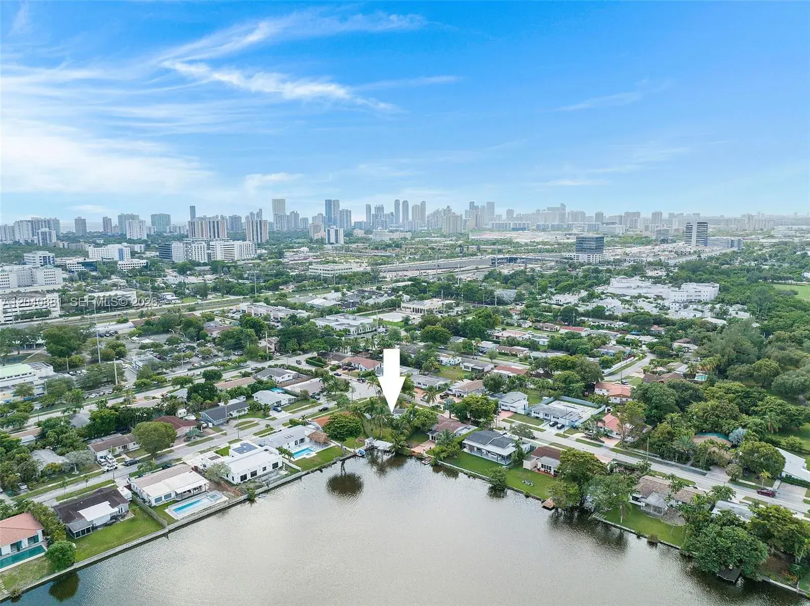 2531 NE 209th Ter, Aventura FL 33180