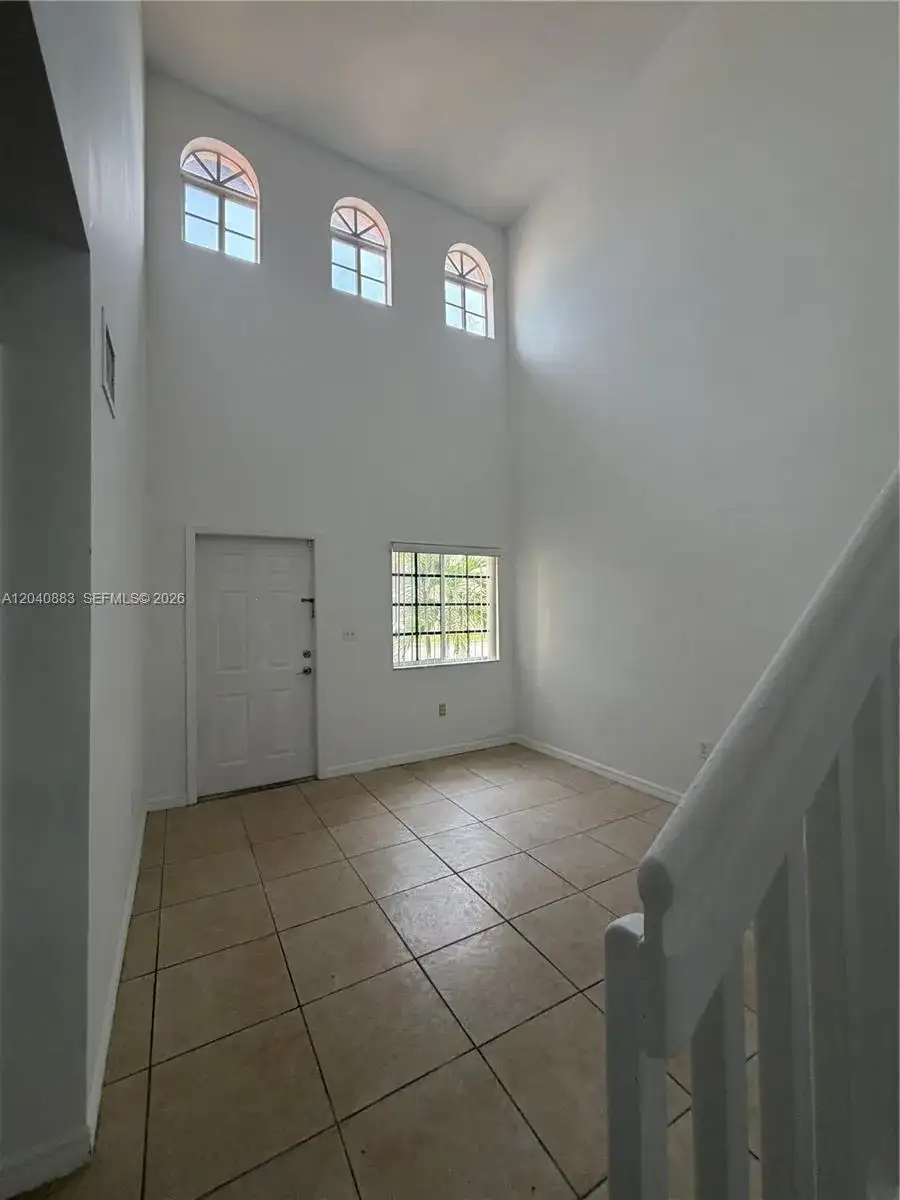 7245 NW 173rd Dr # 2505, Hialeah FL 33015 photo 3