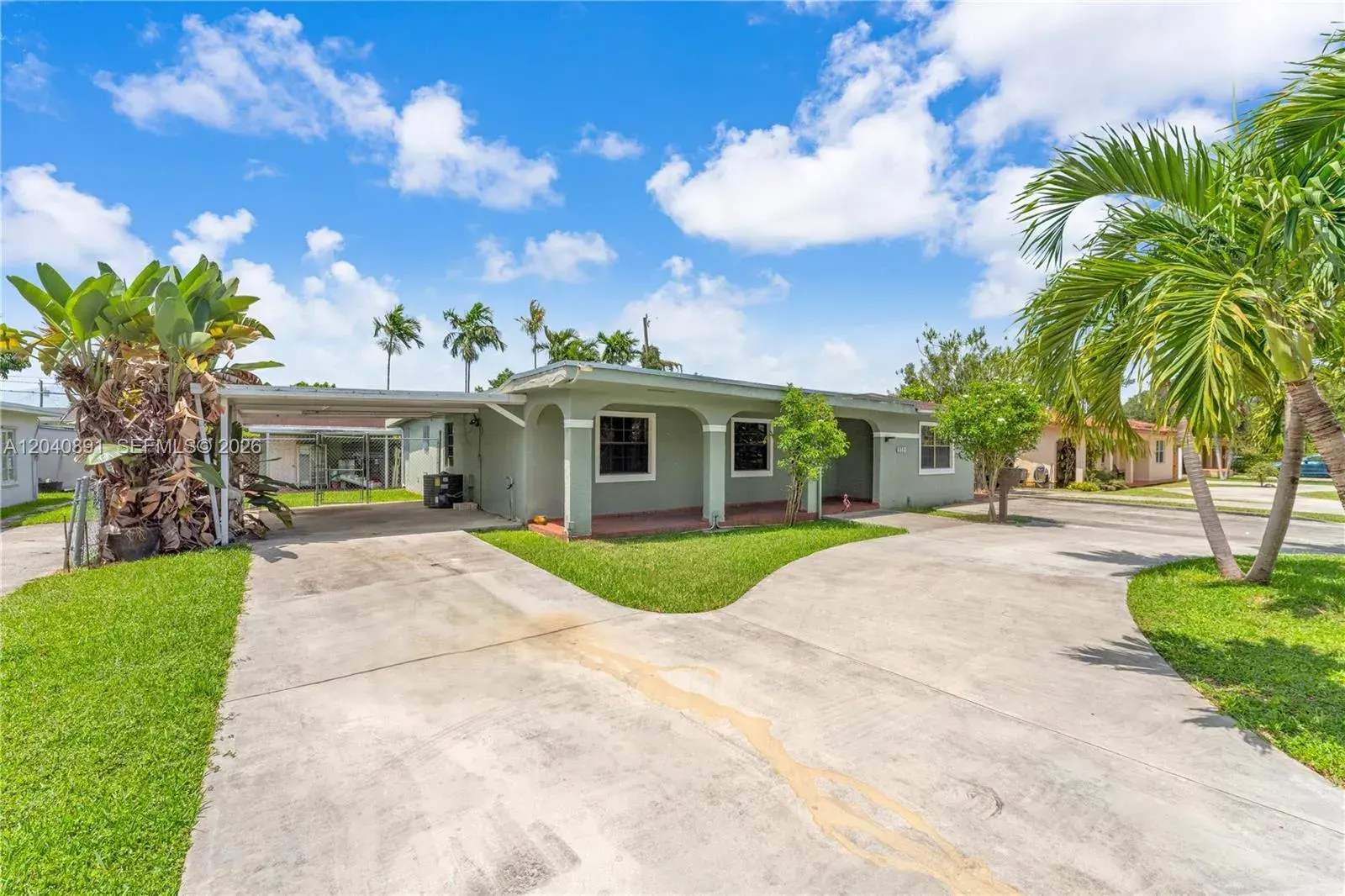 6860 SW 18th St, Miami FL 33155