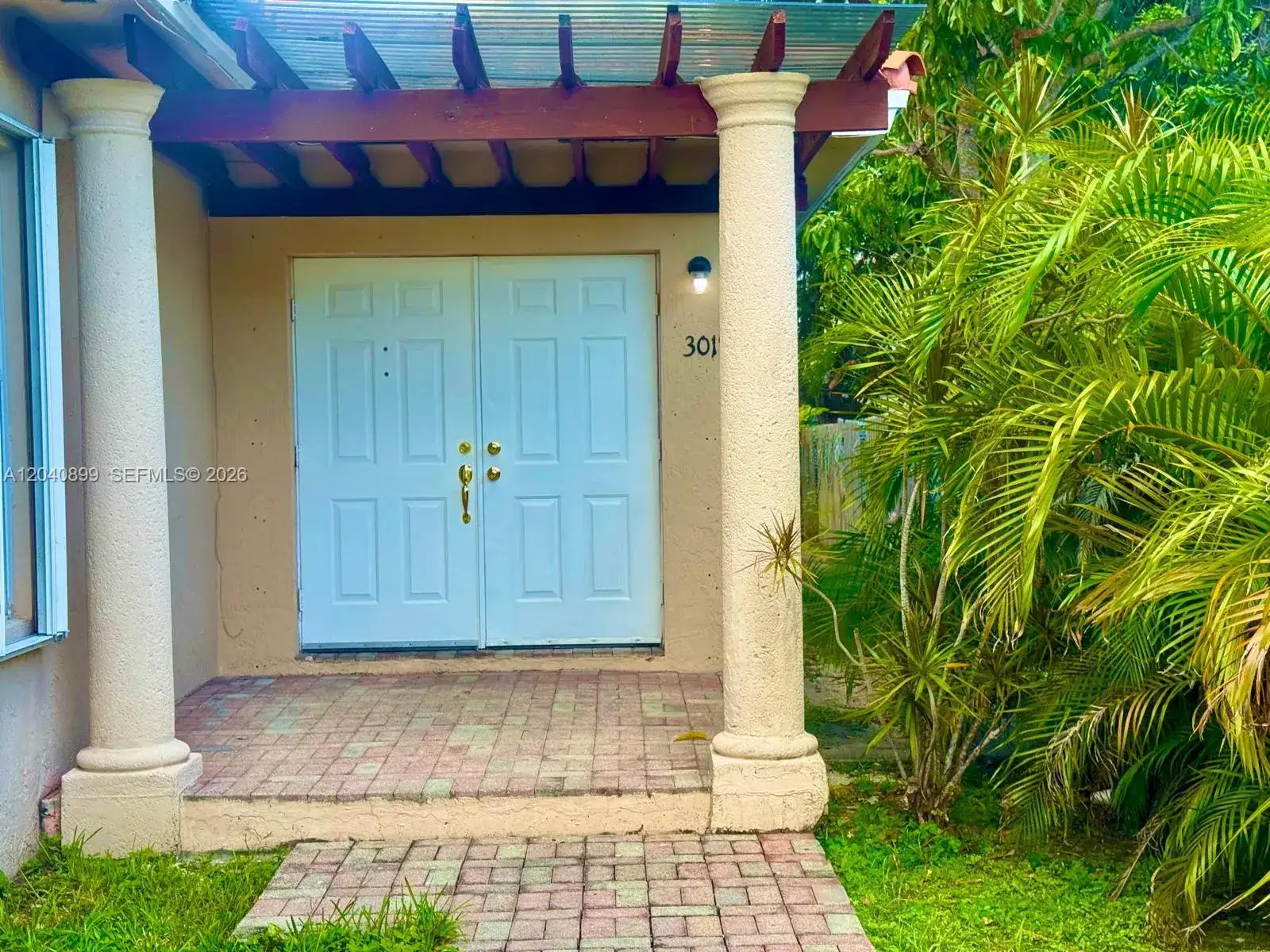 3019 SW 23rd St # 3019, Miami FL 33145 photo 2