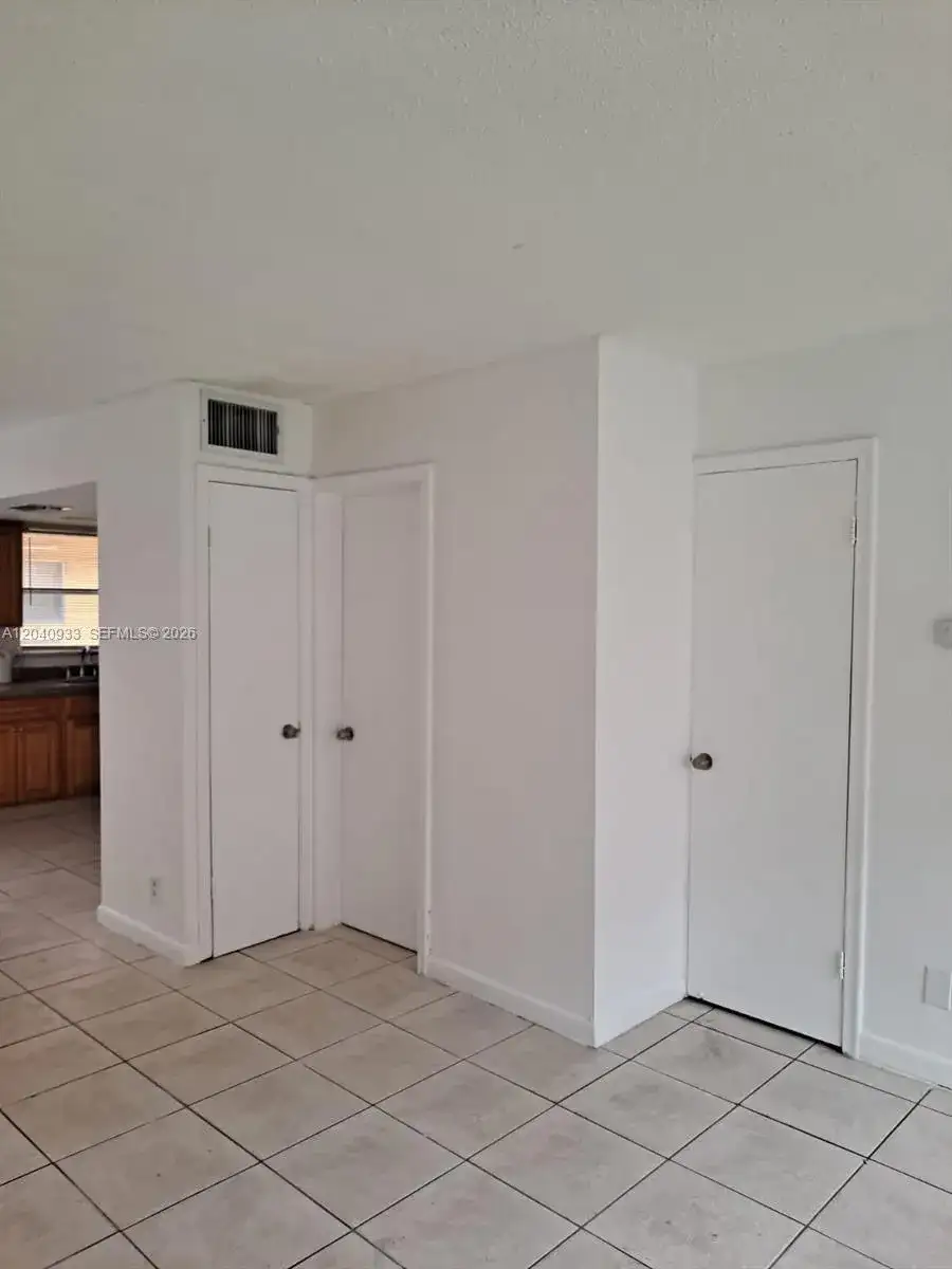 2560 NW 52nd Ave # C18, Lauderhill FL 33313 photo 3