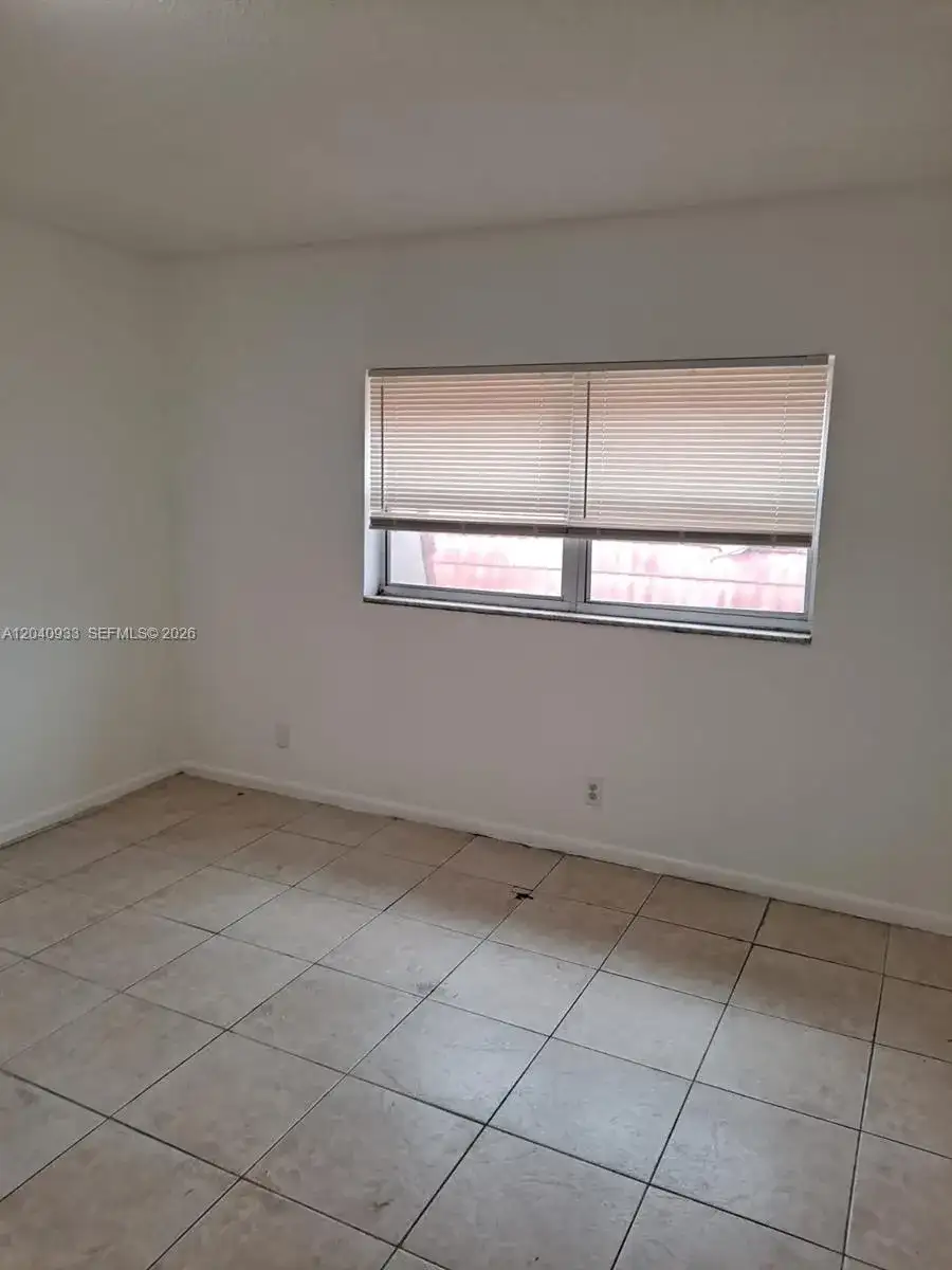 2560 NW 52nd Ave # C18, Lauderhill FL 33313 photo 5