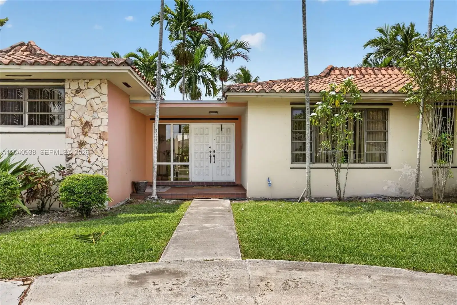 11405 SW 32nd St, Miami FL 33165 photo 3