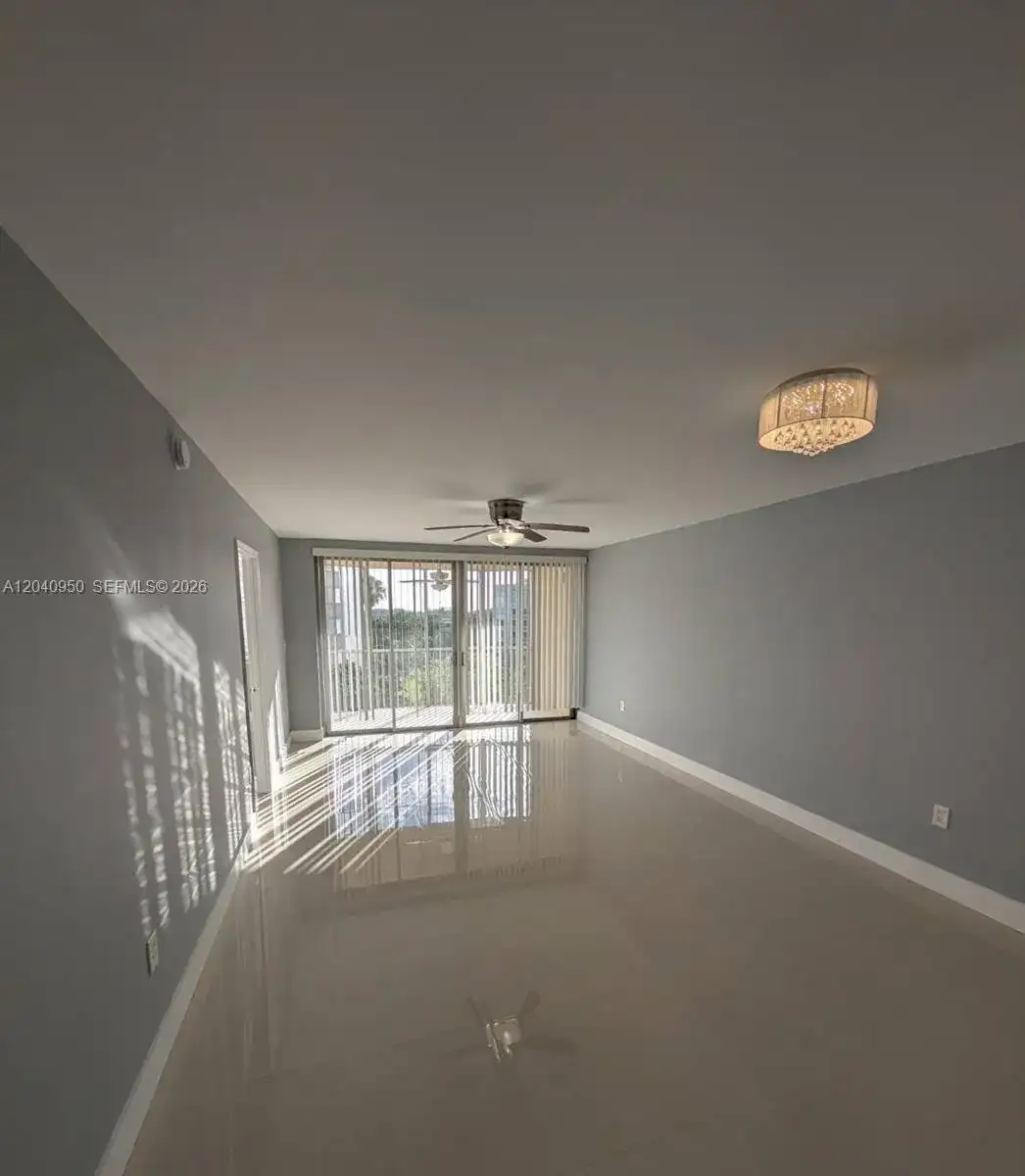 1750 NE 191st St # 3, Miami FL 33179 photo 5