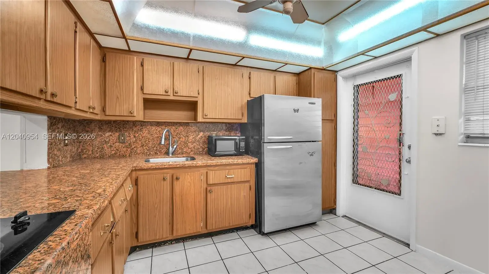 251 NE 187th St # 830, Miami FL 33179