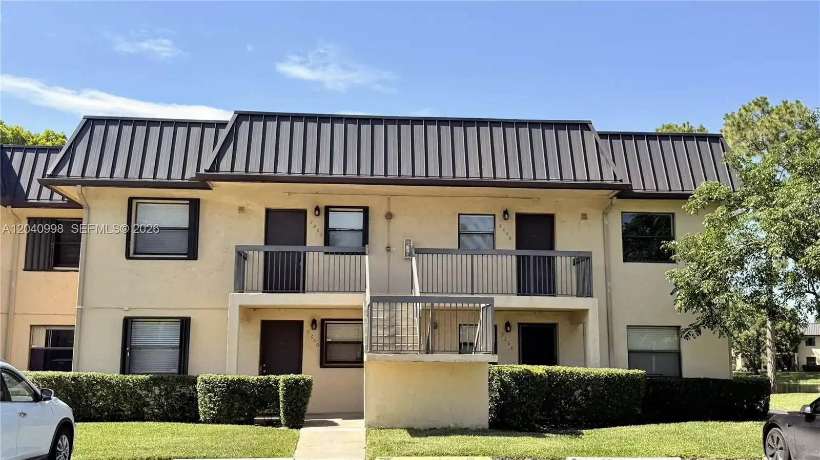 9262 NW 1st St # 205, Pembroke Pines FL 33024