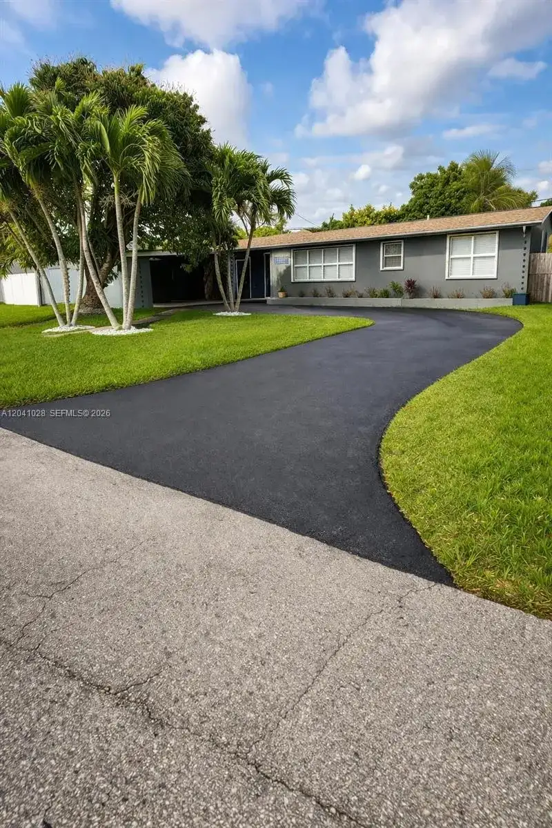 27280 SW 166th Ave, Homestead FL 33031 photo 2