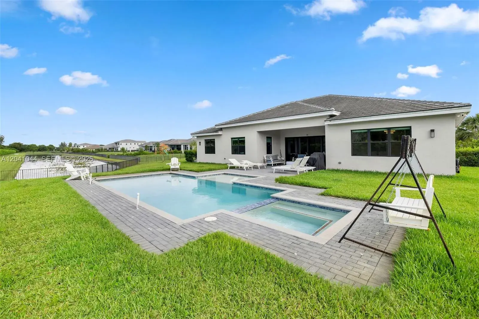 14850 Millstone Ranches Dr, Davie FL 33331