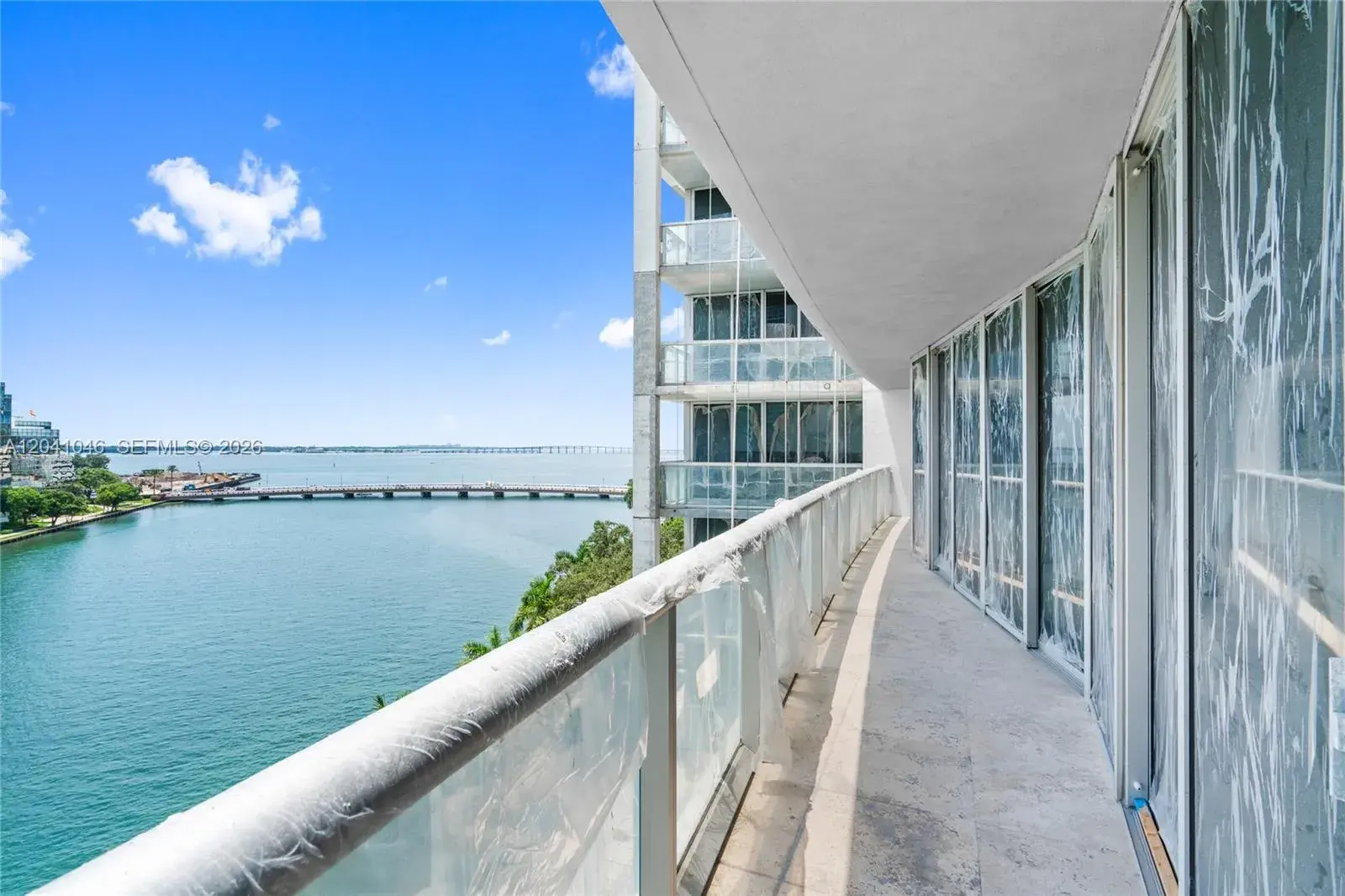 495 Brickell Ave, Miami FL 33131