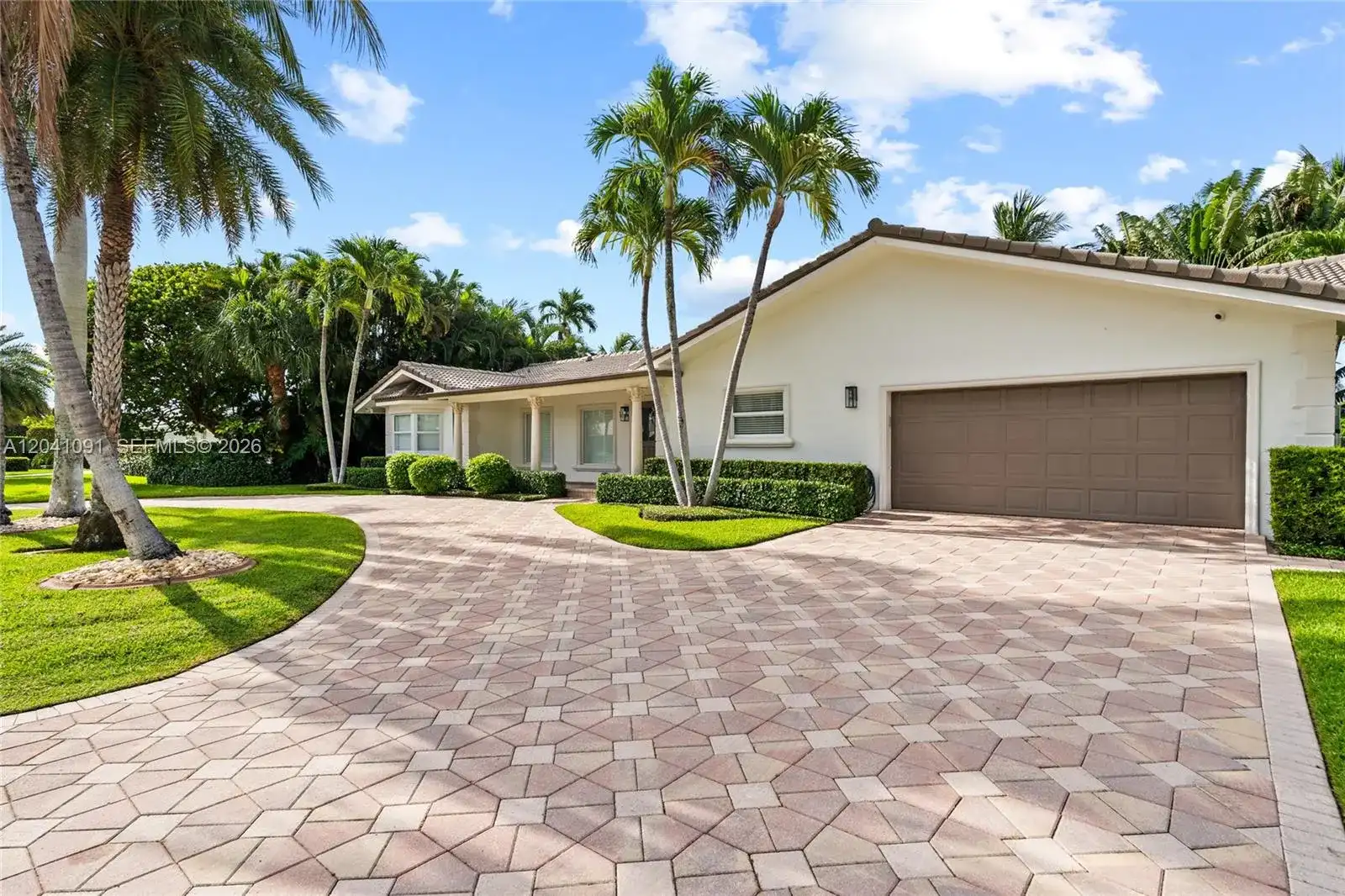 18 Eleuthera Dr, Ocean Ridge FL 33435