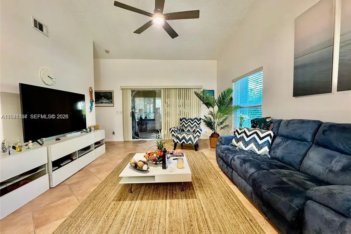 11078 SE Sea Pines Cir, Hobe Sound FL 33455