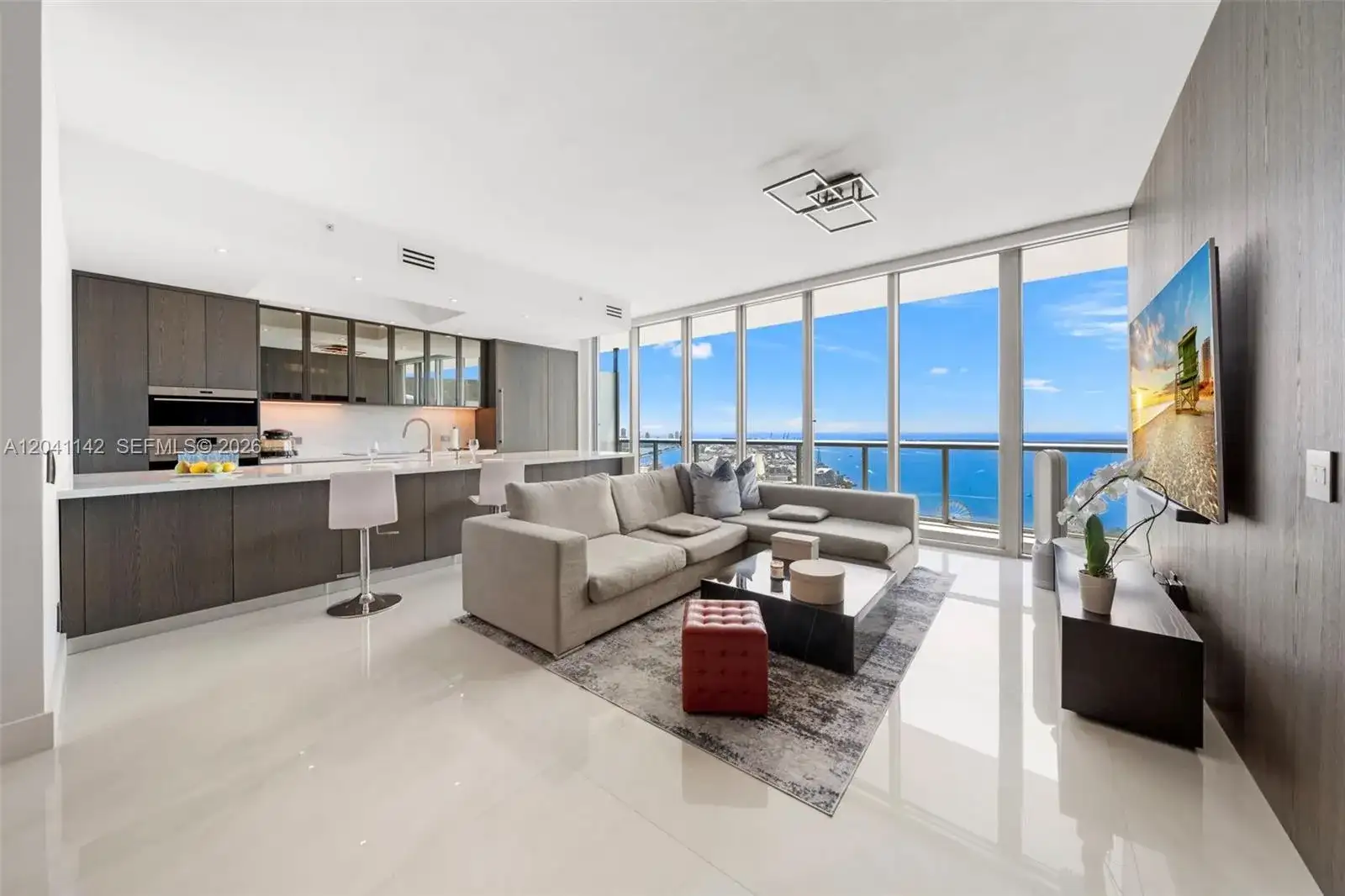 888 Biscayne Blvd # 5404, Miami FL 33132 photo 2
