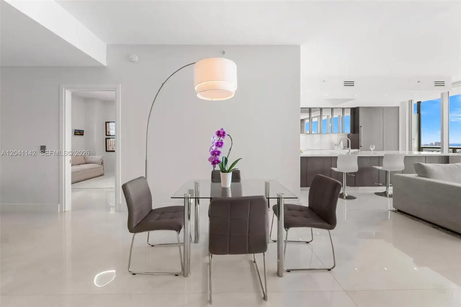 888 Biscayne Blvd # 5404, Miami FL 33132 photo 4