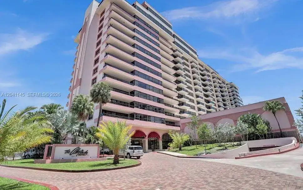 5225 Collins Ave # 914, Miami Beach FL 33140 photo 4