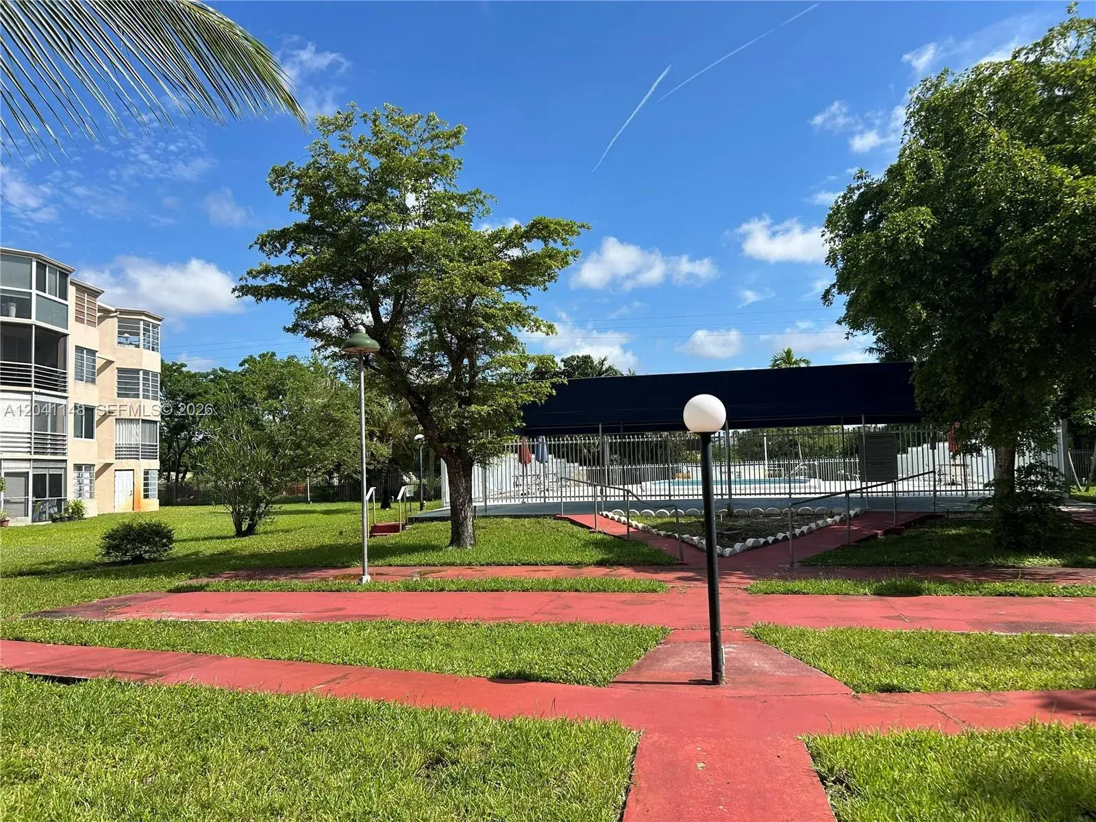 1501 NE 191st St # C401, Miami FL 33179