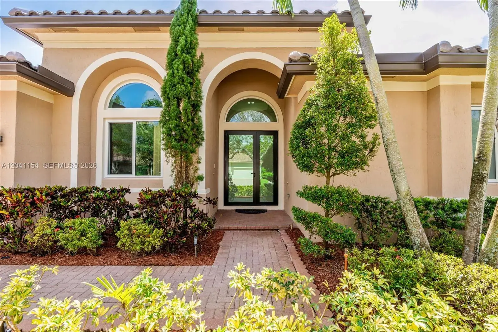 5019 NW 113 Avenue, Coral Springs FL 33076