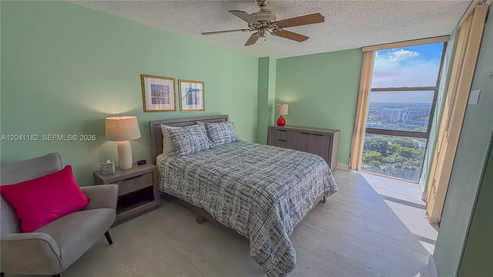 20335 W Country Club Dr # 2102, Aventura FL 33180 photo 3