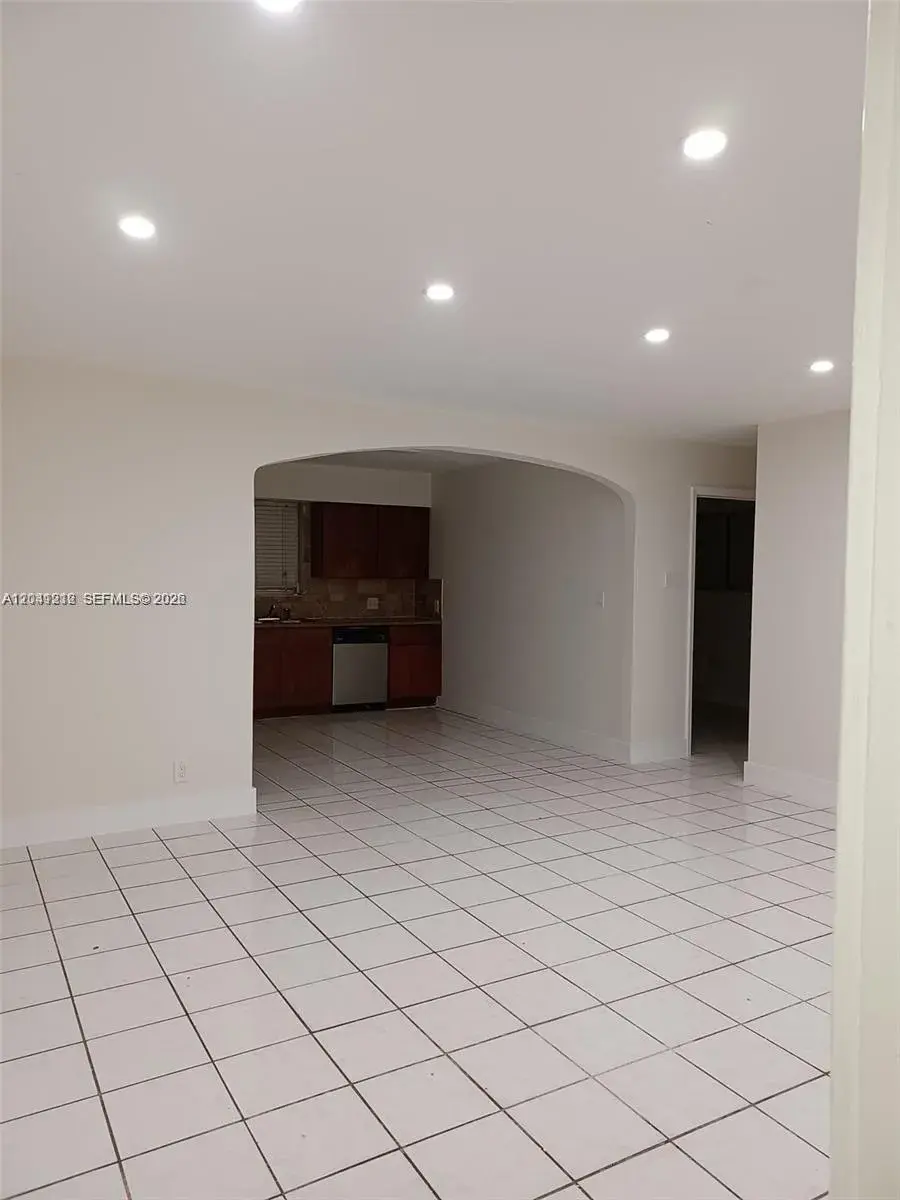 1727 Washington St # 1727, Hollywood FL 33020