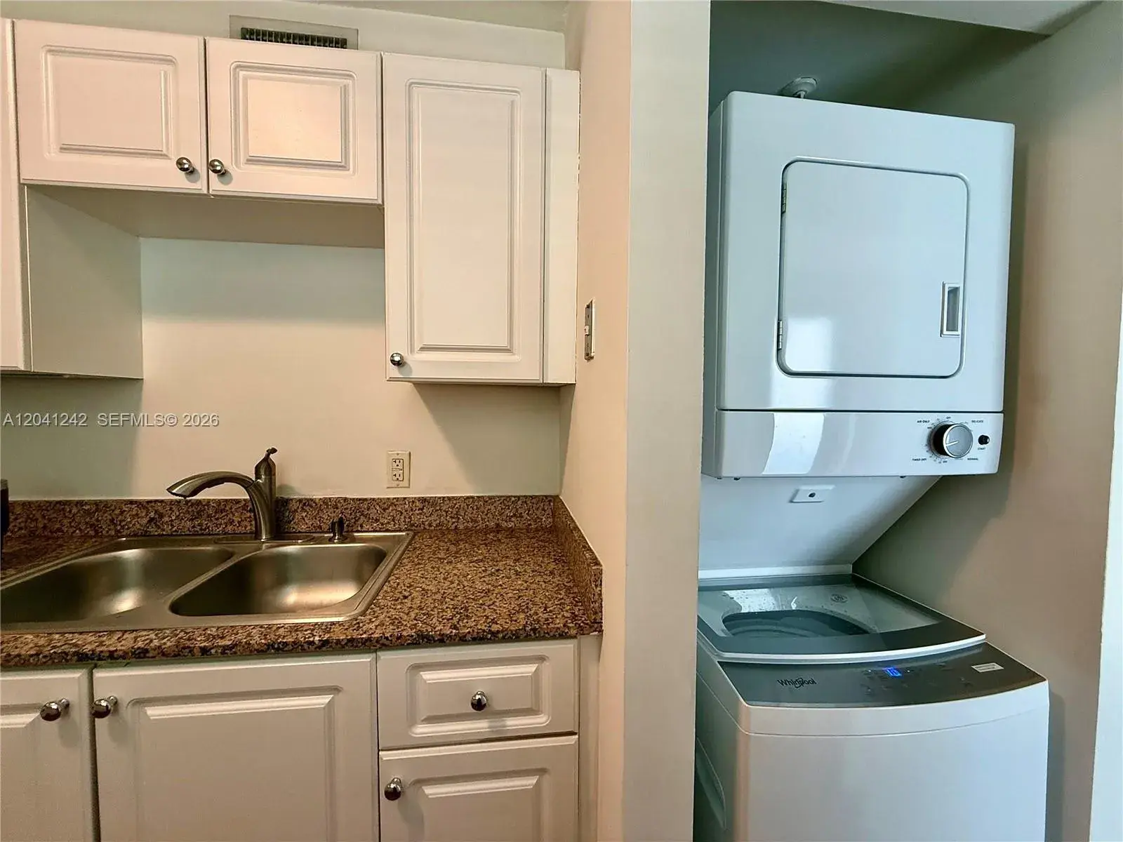 7800 Collins Ave # 407, Miami Beach FL 33141
