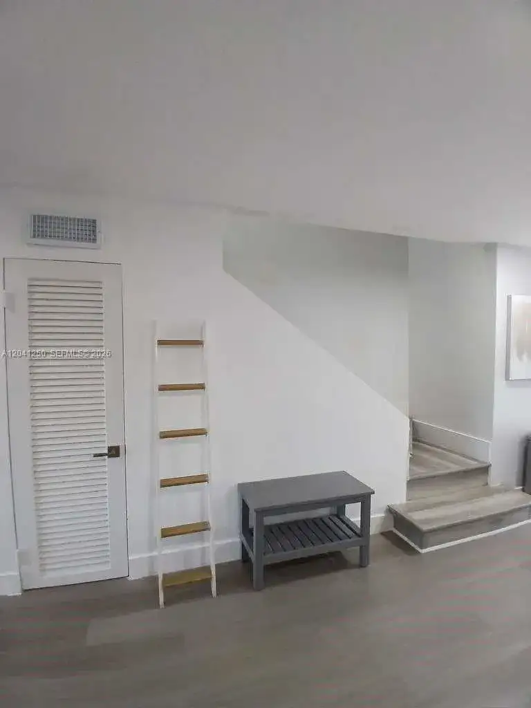 1937 NE 123rd St, North Miami FL 33181 photo 3