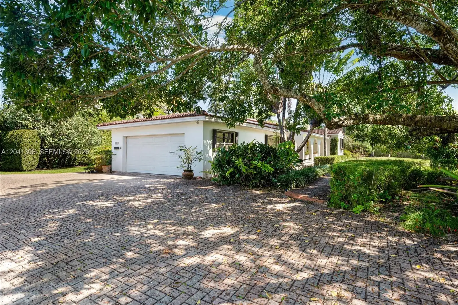 8480 SW 66th St # 0, Miami FL 33143 photo 2
