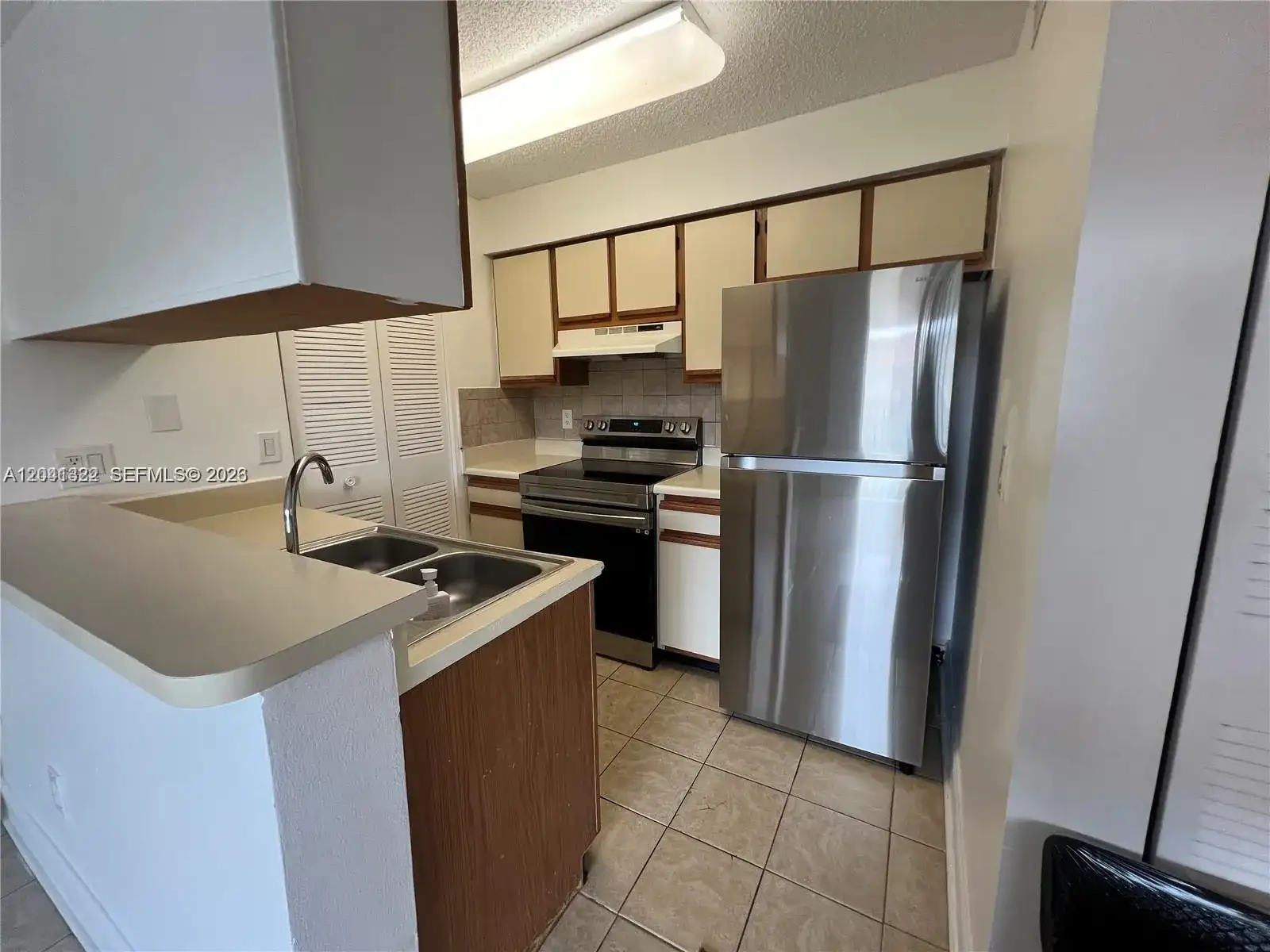 1227 SW 46th Ave # 304, Pompano Beach FL 33069 photo 4