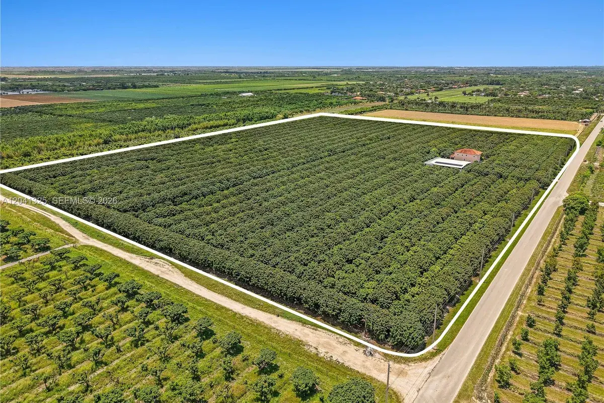 33300 SW 202nd Ave, Homestead FL 33034