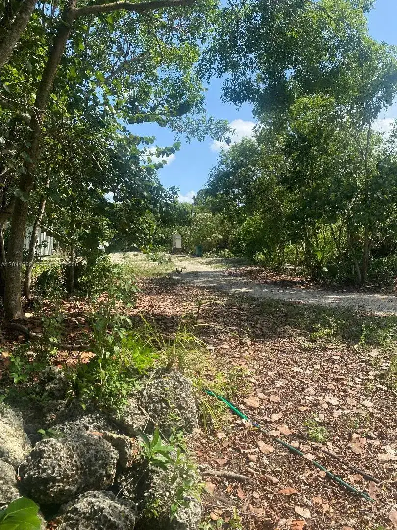 23625 SW 125 AV, Homestead FL 33032 photo 2