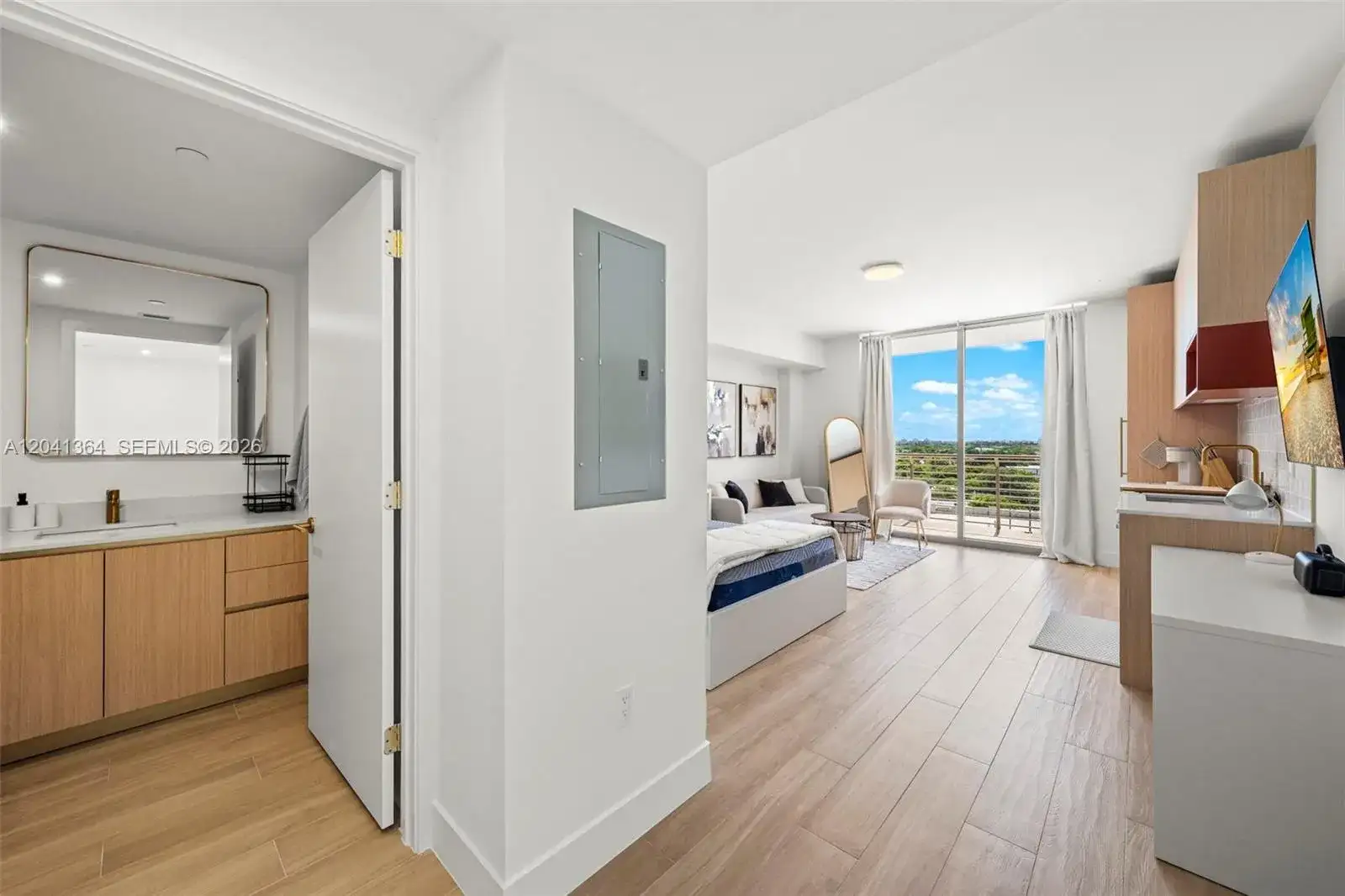 90 NE 32nd St # 925, Miami FL 33137 photo 3