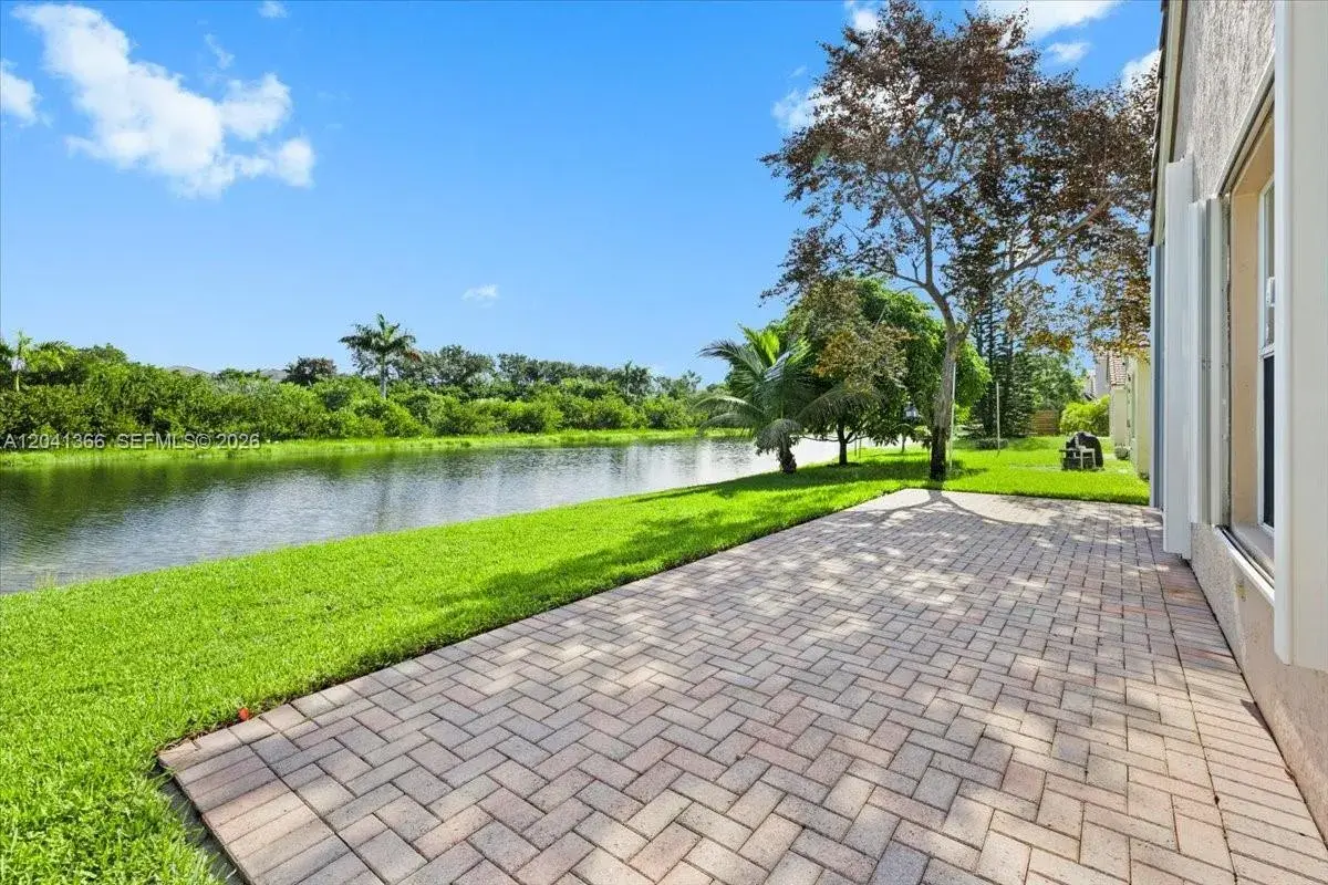 16309 SW 27th St, Miramar FL 33027
