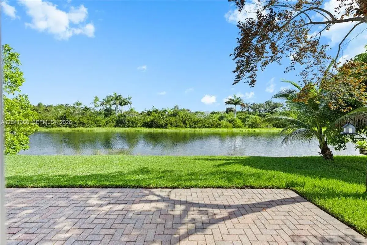 16309 SW 27th St, Miramar FL 33027