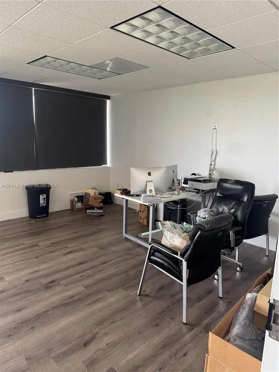 8700 W Flagler St, Miami FL 33174 photo 3
