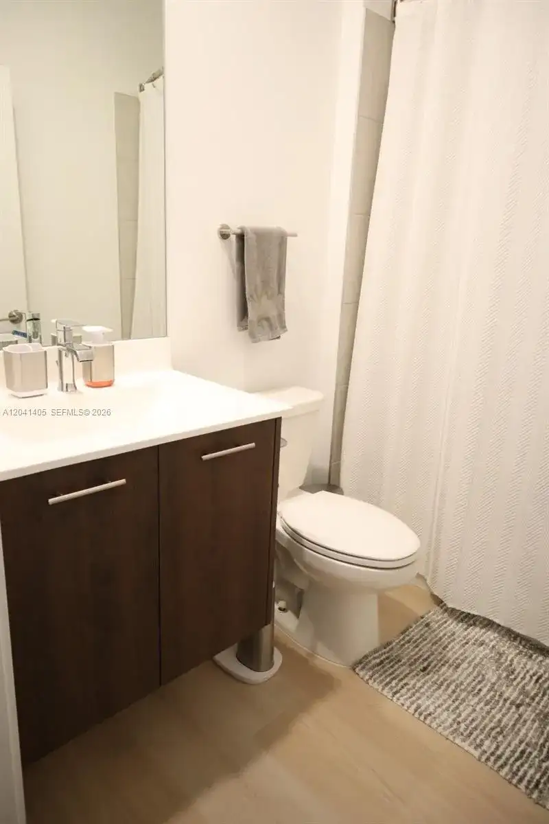 8201 NW 41st St # 402, Doral FL 33166 photo 5