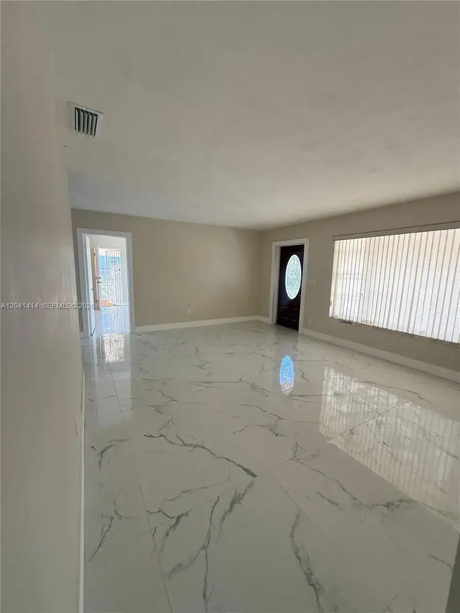 2600 NW 112th St # 1, Miami FL 33167 photo 5
