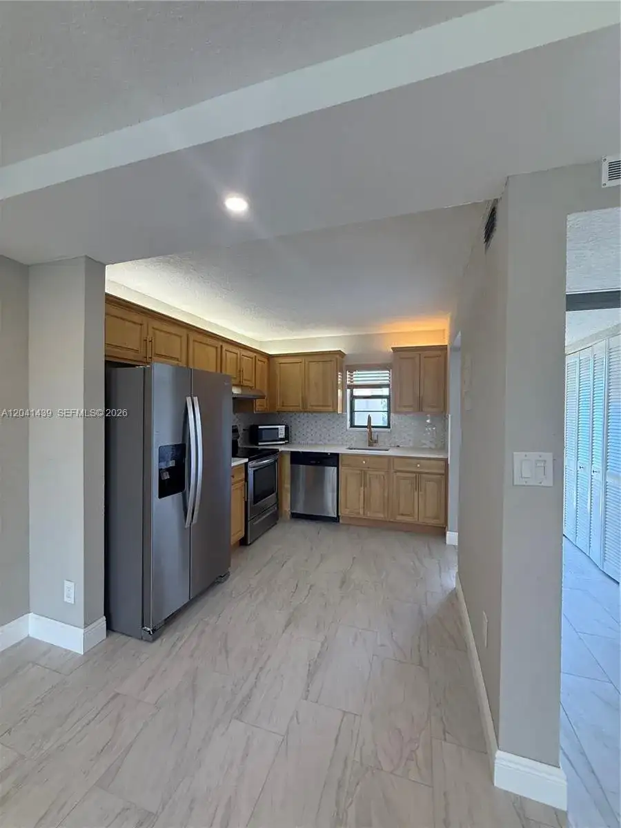9273 SW 8th St # 311, Boca Raton FL 33428 photo 3