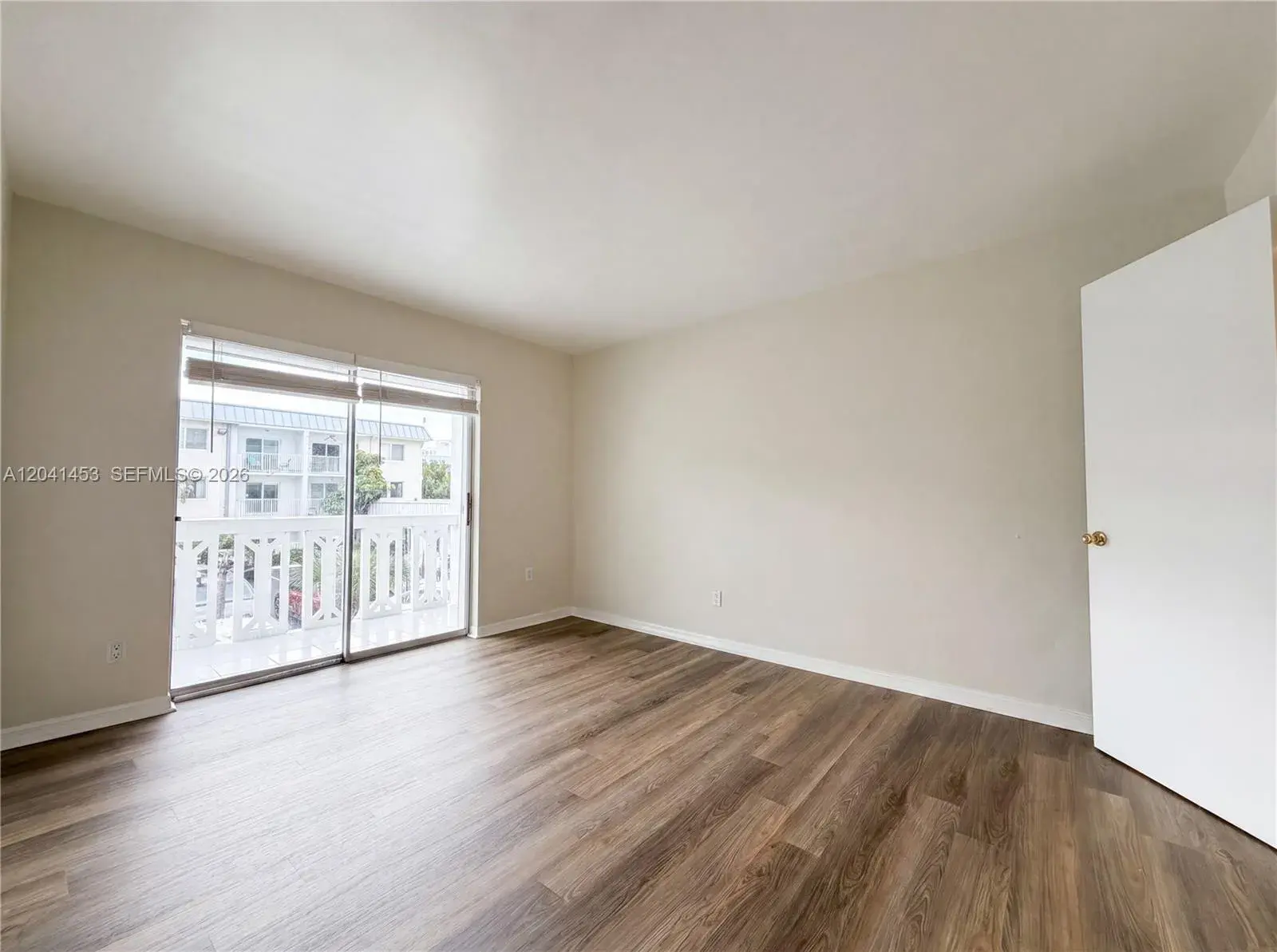 200 Galen Dr # 202, Key Biscayne FL 33149