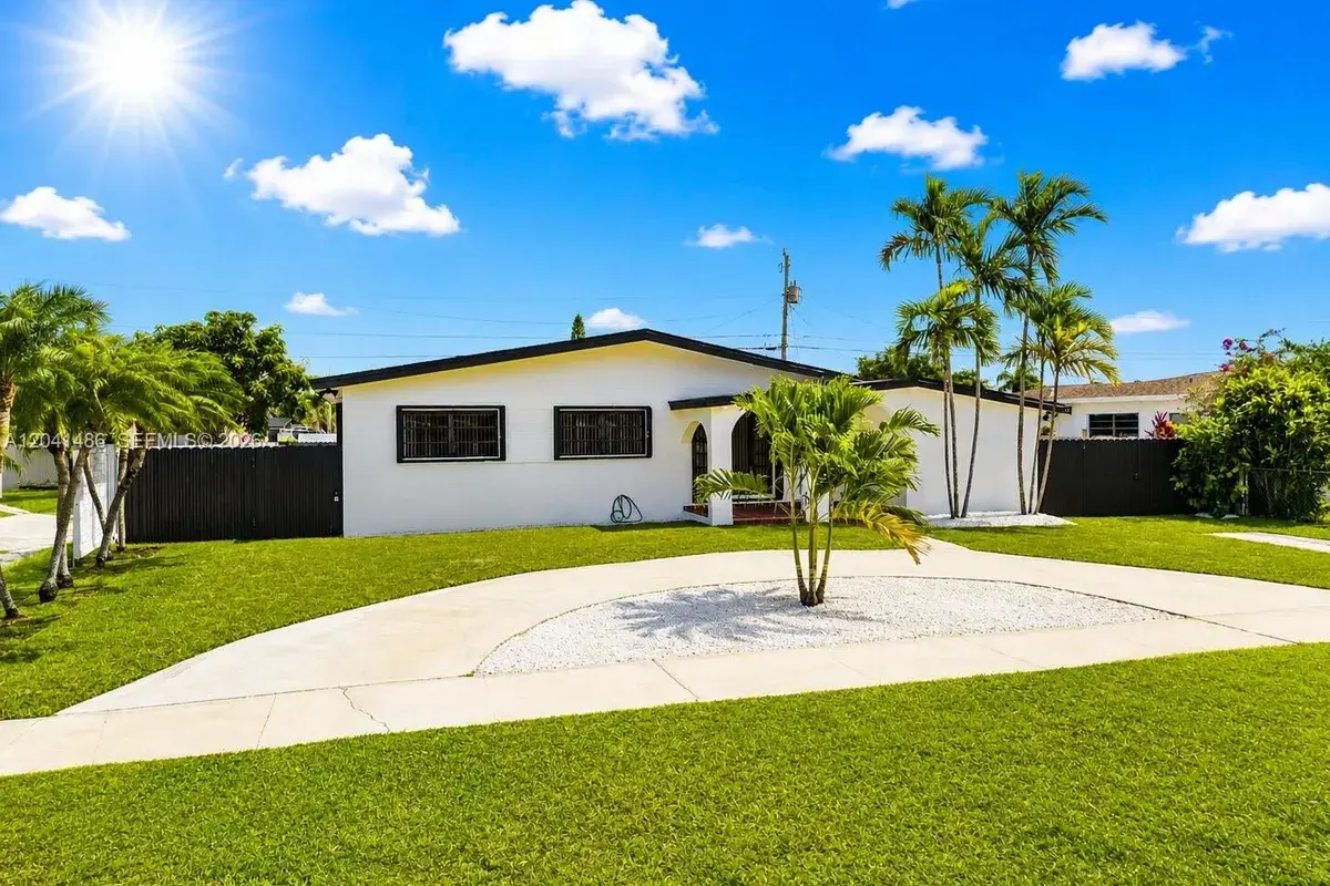 12370 SW 190th Ter, Miami FL 33177