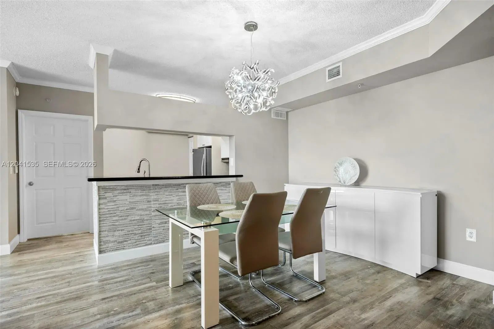 17150 N Bay Rd # 2913, Sunny Isles Beach FL 33160