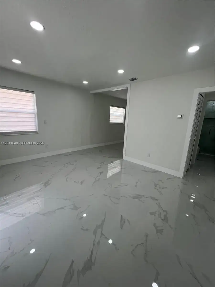 1245 Vermont St, Opa-Locka FL 33054 photo 3