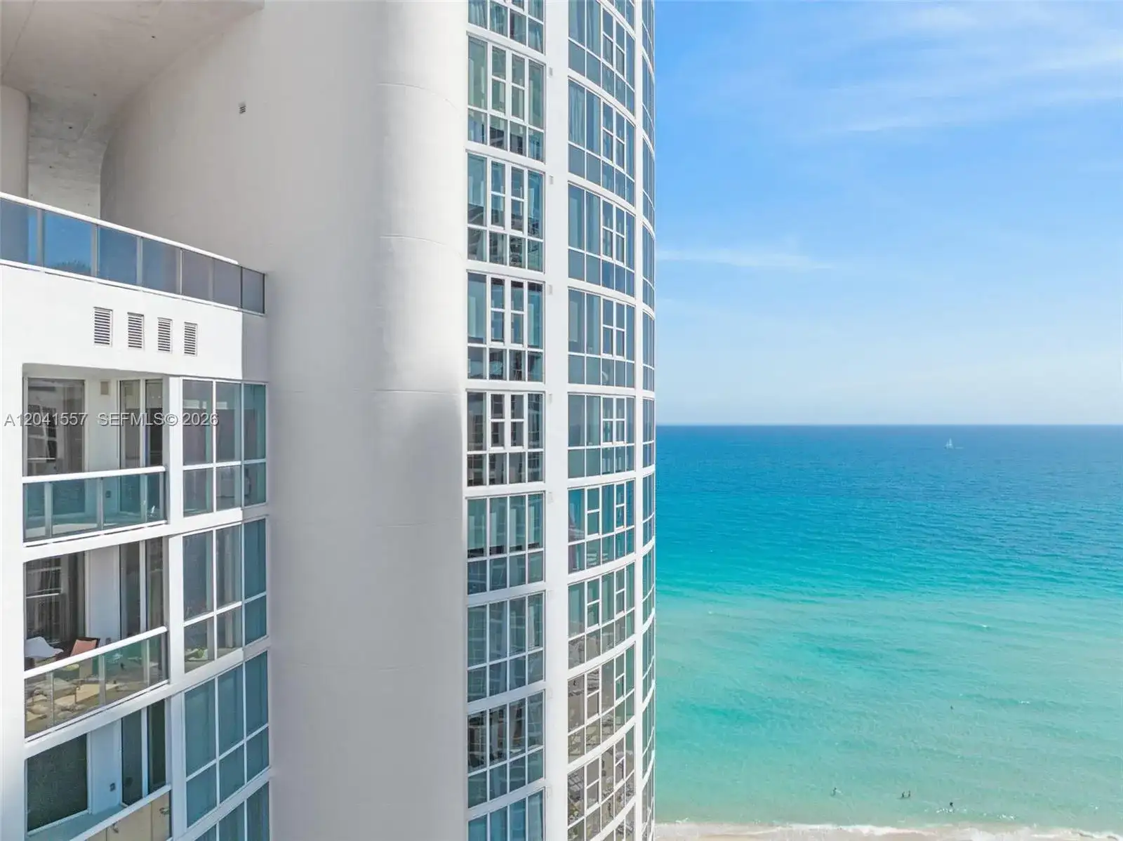 18201 Collins Ave # 2008, Sunny Isles Beach FL 33160 photo 2