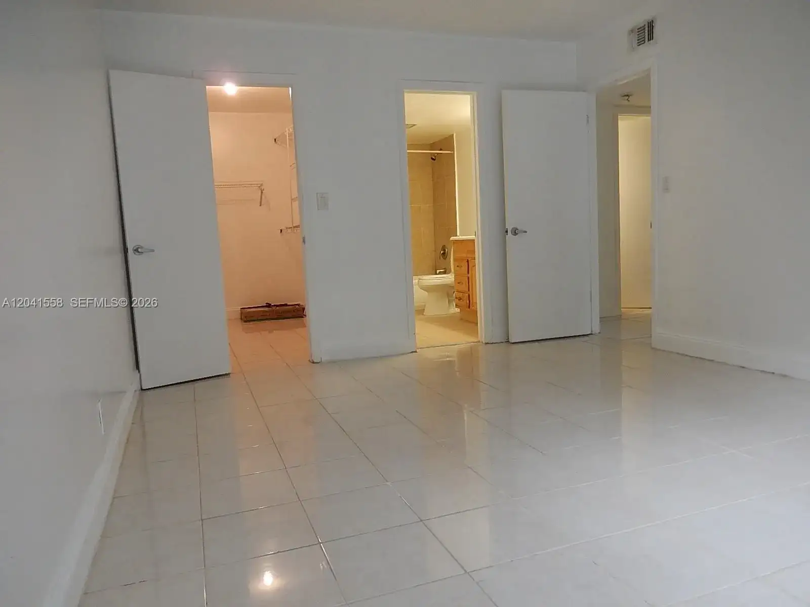 3101 Oakland Shores Dr # H105, Oakland Park FL 33309 photo 5