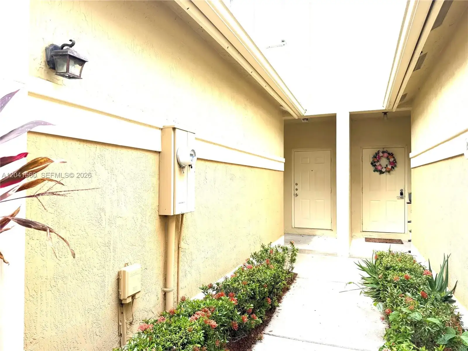 2560 Cordoba Bnd # 2560, Weston FL 33327 photo 2