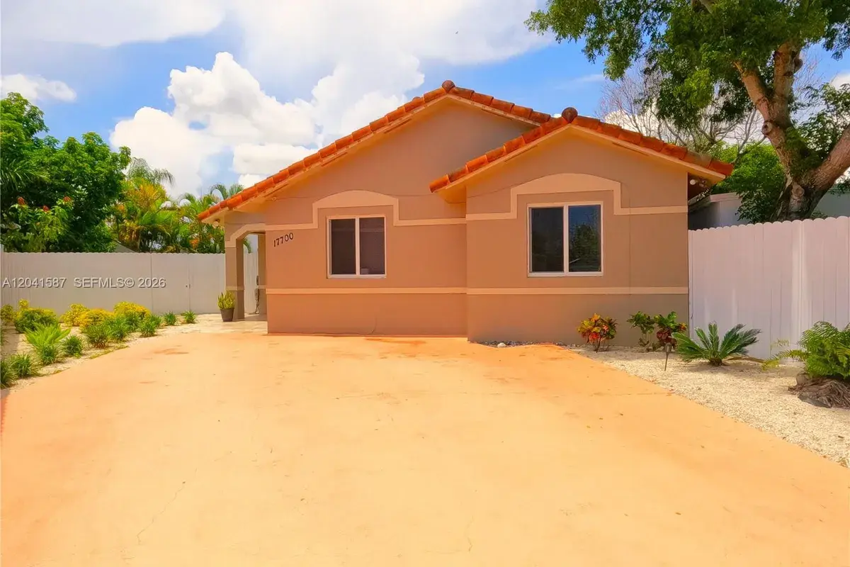 17700 SW 145th Ave, Miami FL 33177