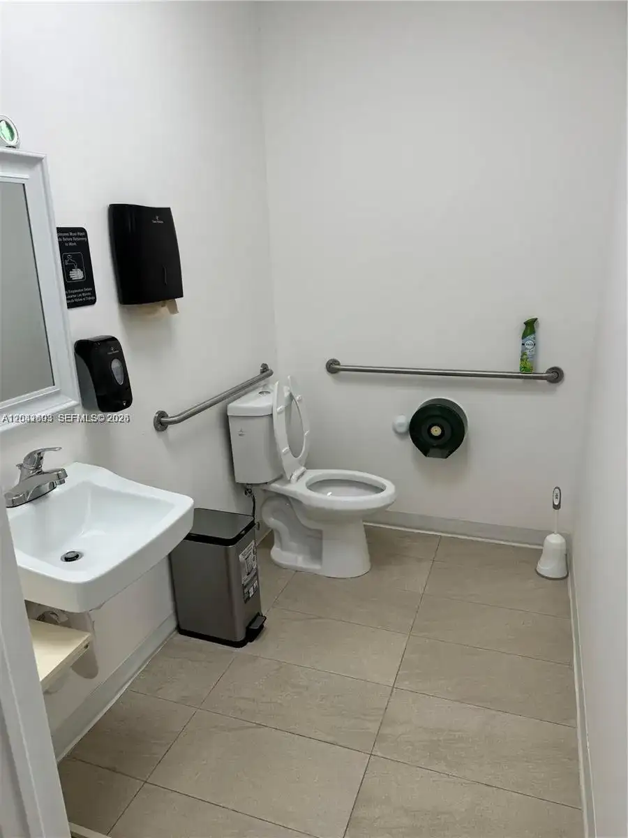 0000 W 20th Ln, Hialeah FL 33016 photo 5