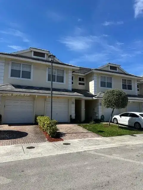 3011 NW 30th Ave, Oakland Park FL 33311 photo 4