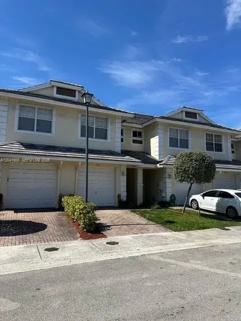 3011 NW 30th Ave # 3011, Oakland Park FL 33311