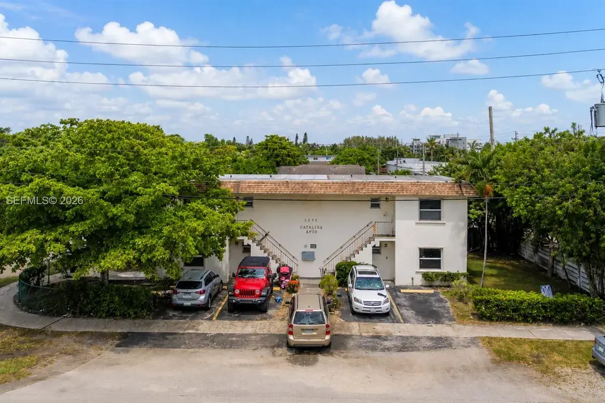1275 SW 36th Ave, Fort Lauderdale FL 33312
